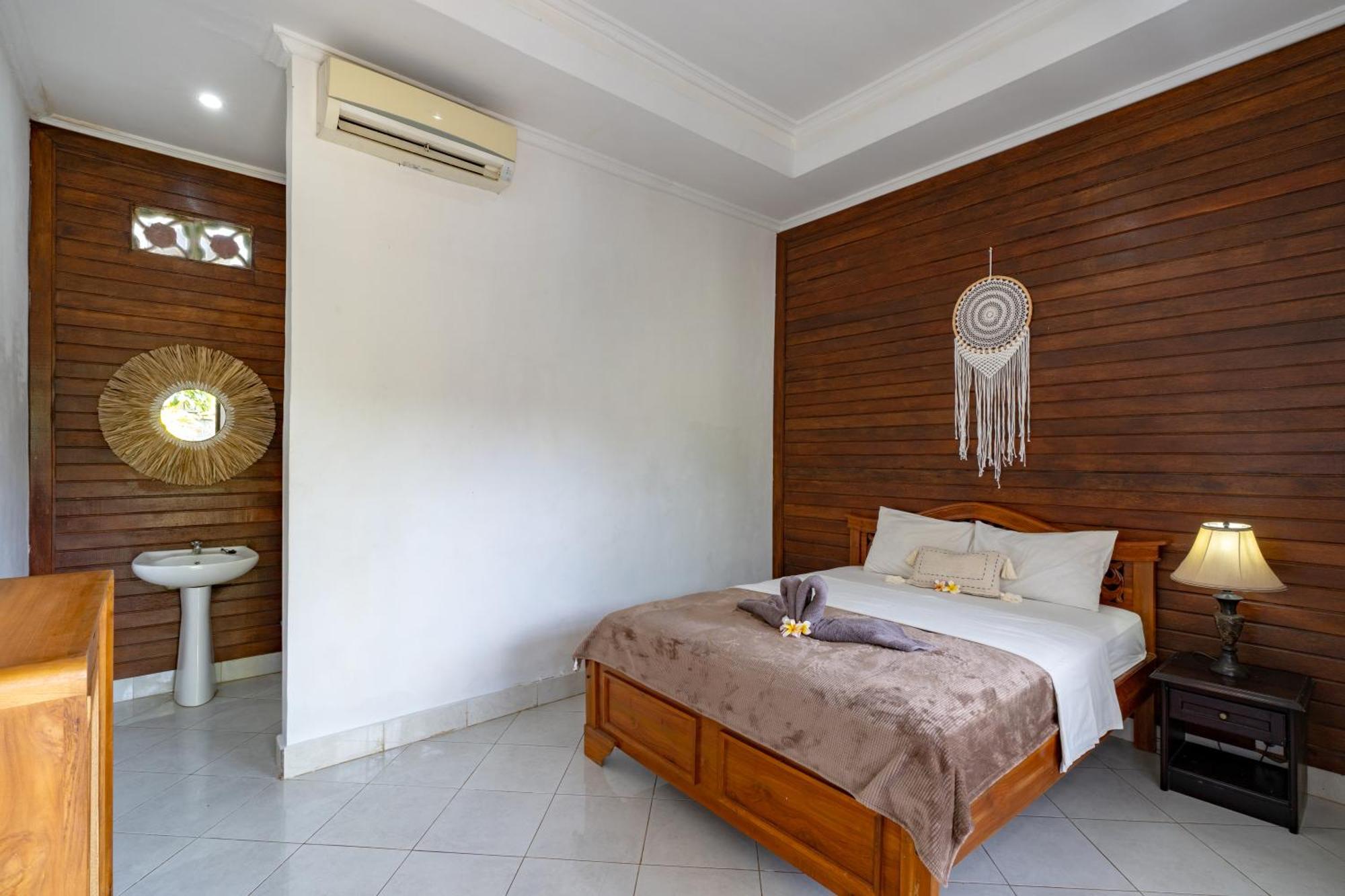 Widia Homestay Nusa Lembongan מראה חיצוני תמונה